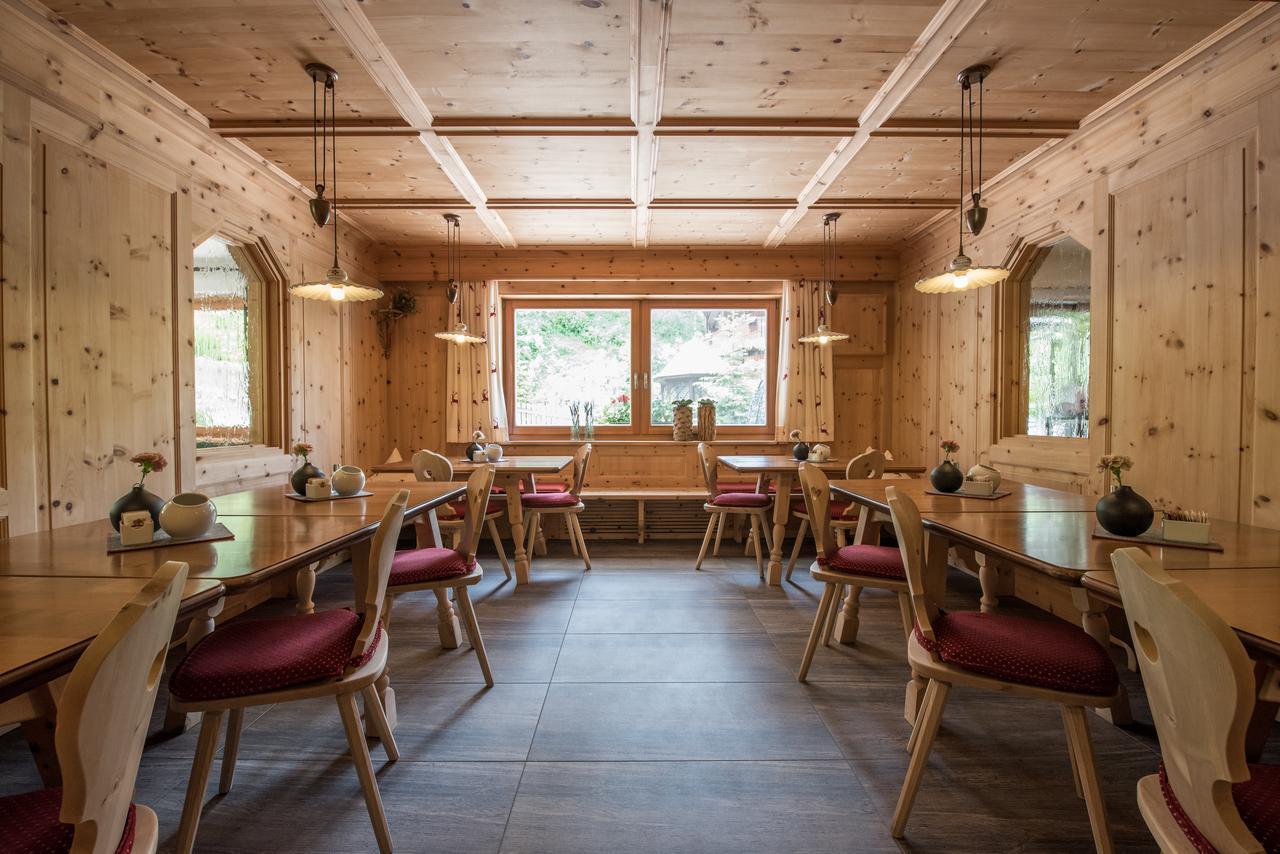 Garni Hotel Bel Vert Сельва-ди-Валь-Гардена Экстерьер фото